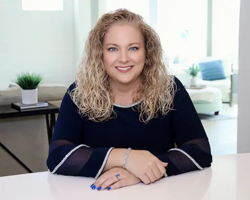 caryn frakes commercial realtor